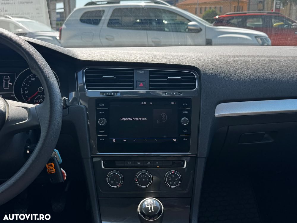 Volkswagen Golf 1.6 TDI Trendline - 11