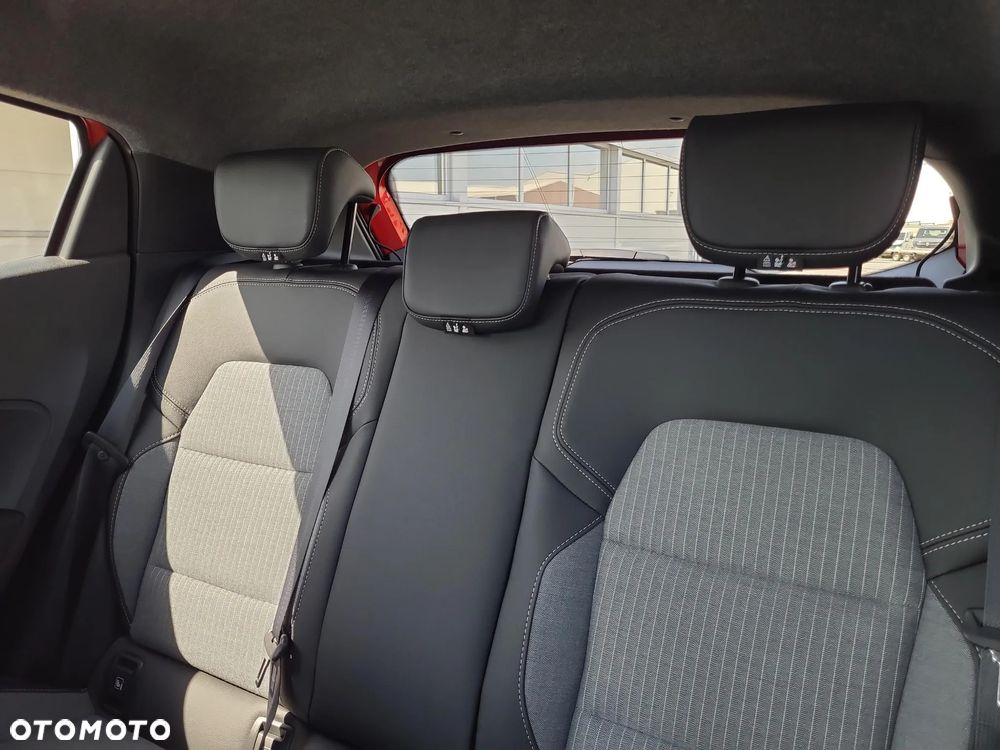 Renault Clio 1.0 TCe Techno - 16