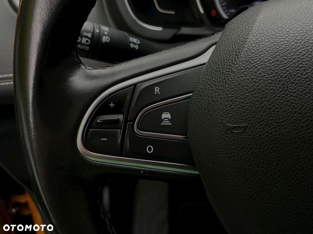 Renault Scenic 1.6 dCi Bose EDC - 24