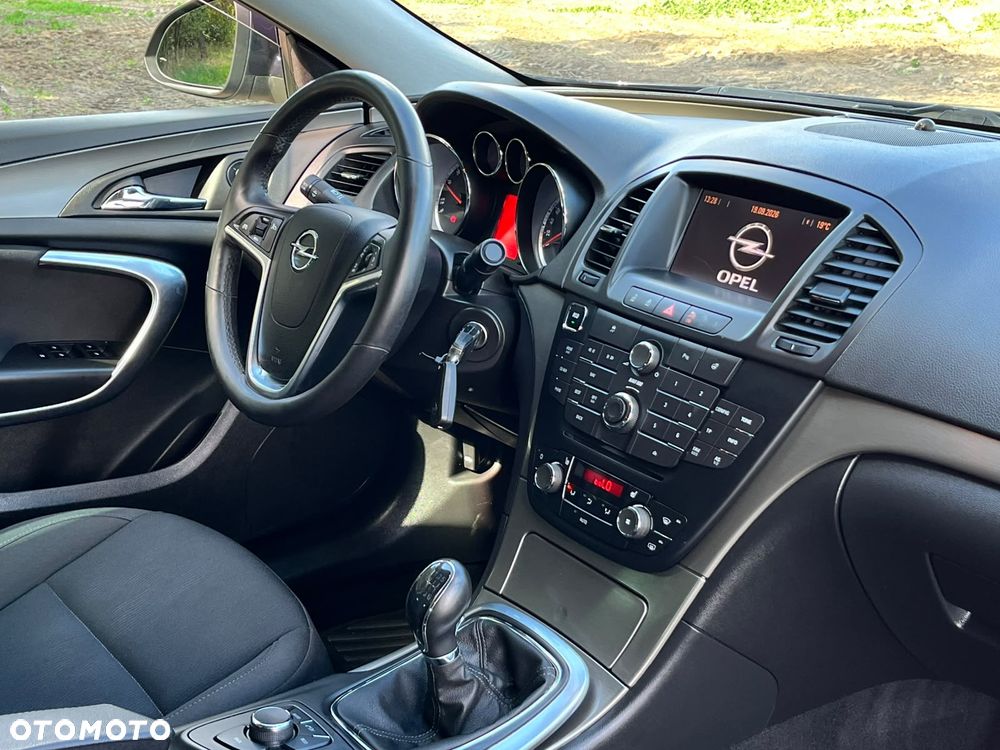 Opel Insignia 1.4 T Edition S&S - 23