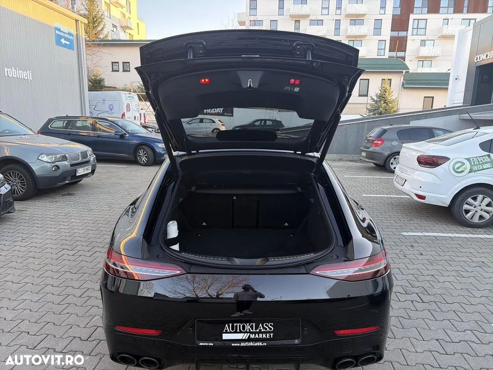 Mercedes-Benz AMG GT 53 4MATIC+ MHEV - 13