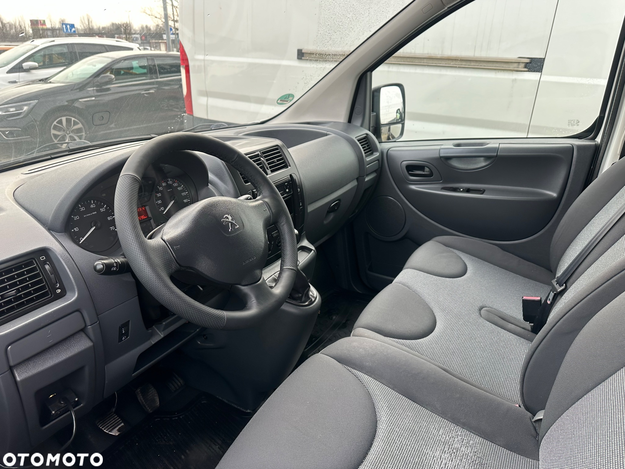 Peugeot Expert - 23
