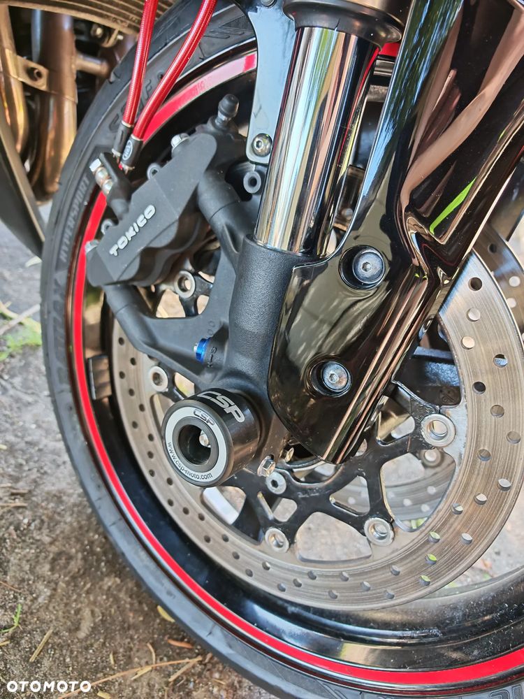 Suzuki GSX-R - 21