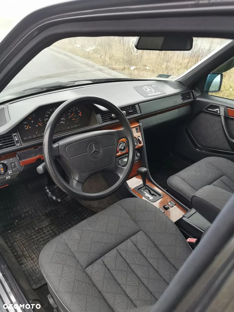 Mercedes-Benz W124 (1984-1993) - 9