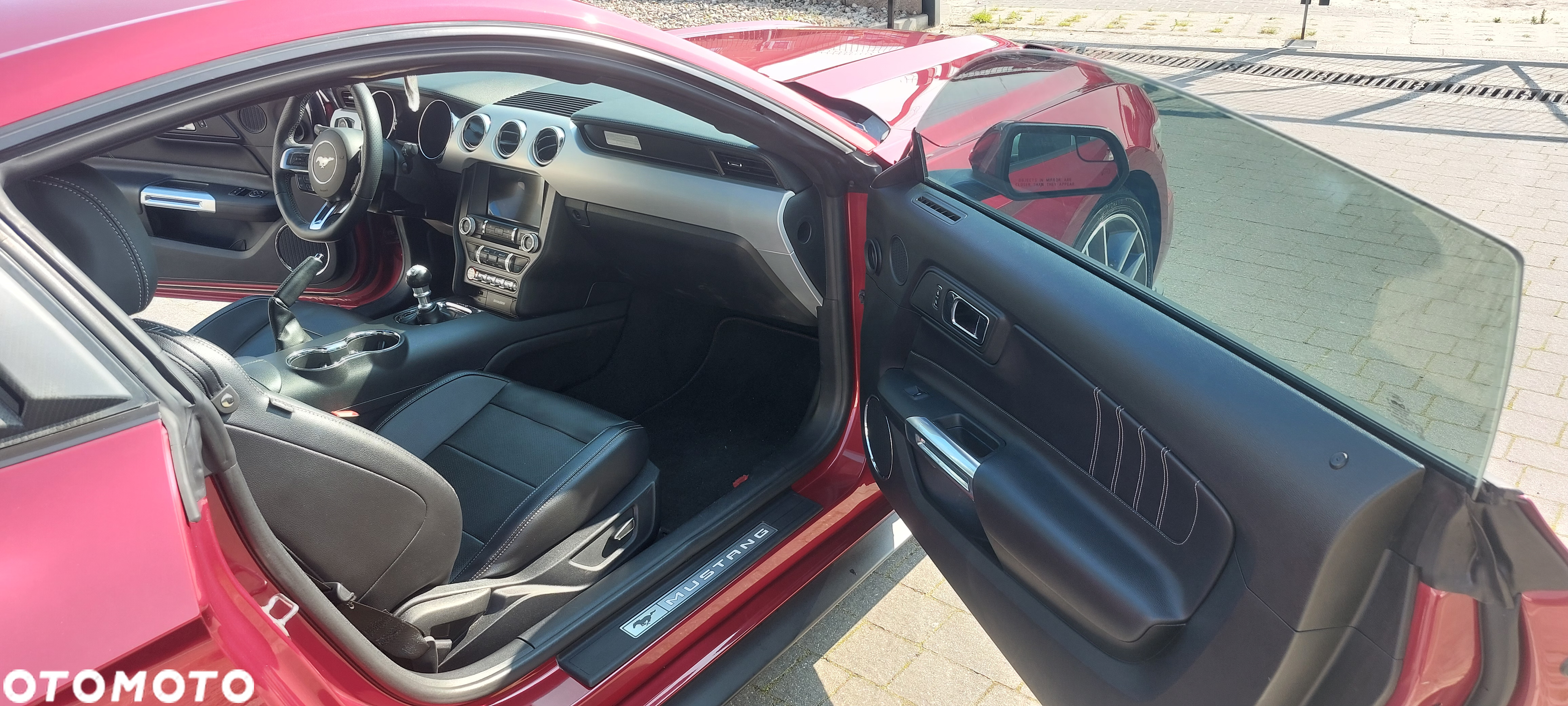 Ford Mustang 5.0 V8 GT - 6