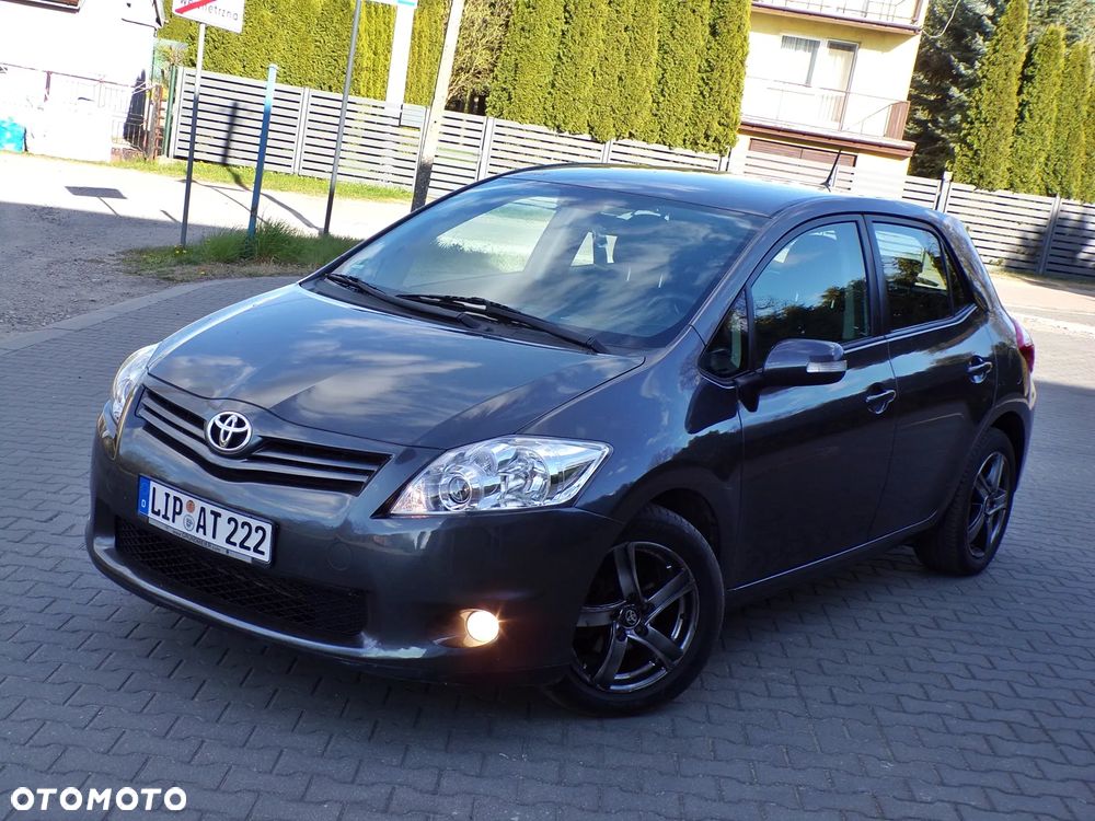 Toyota Auris 1.6 Life+ - 11