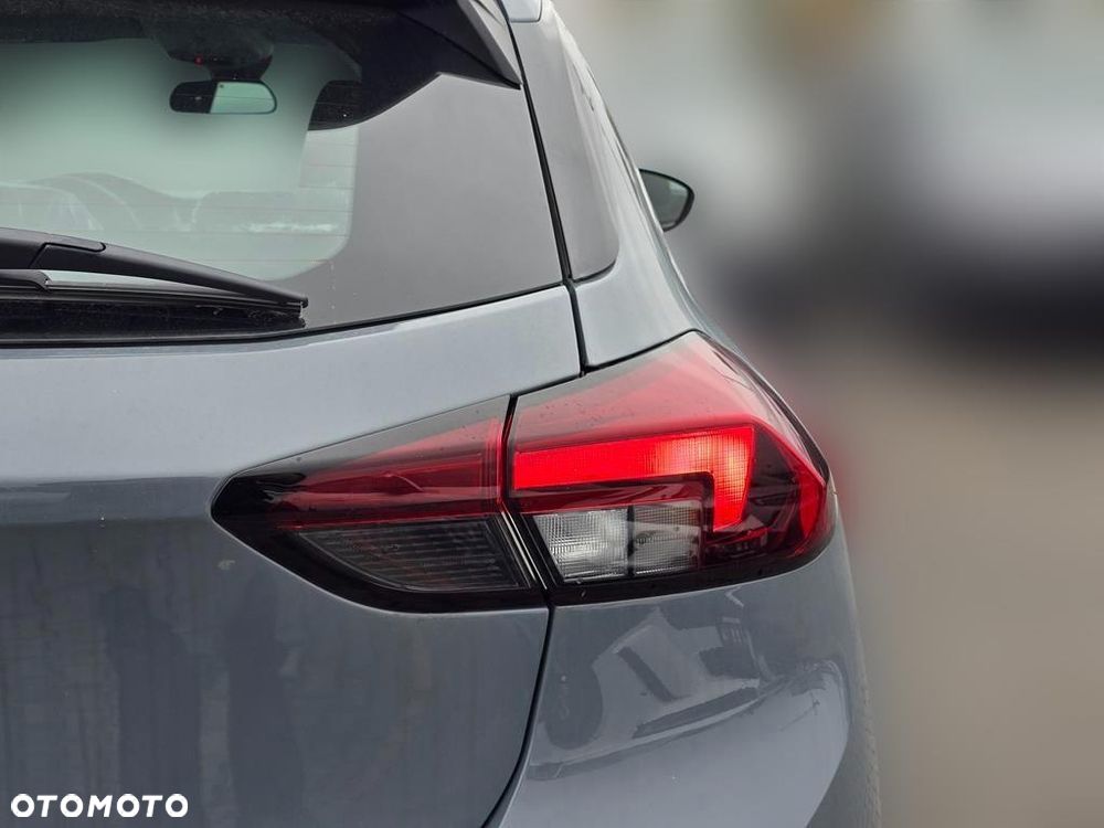 Opel Corsa 1.2 T mHEV GS eDCT - 23