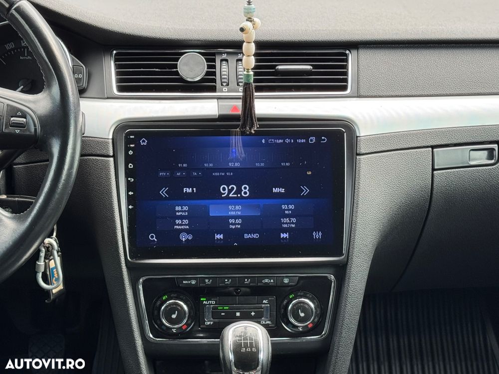 Skoda Superb 2.0 TDI Elegance - 11