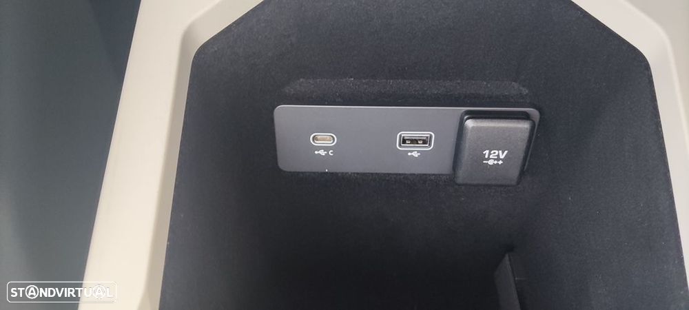 Jaguar I-Pace EV400 AWD R-DYNAMIC HSE - 26