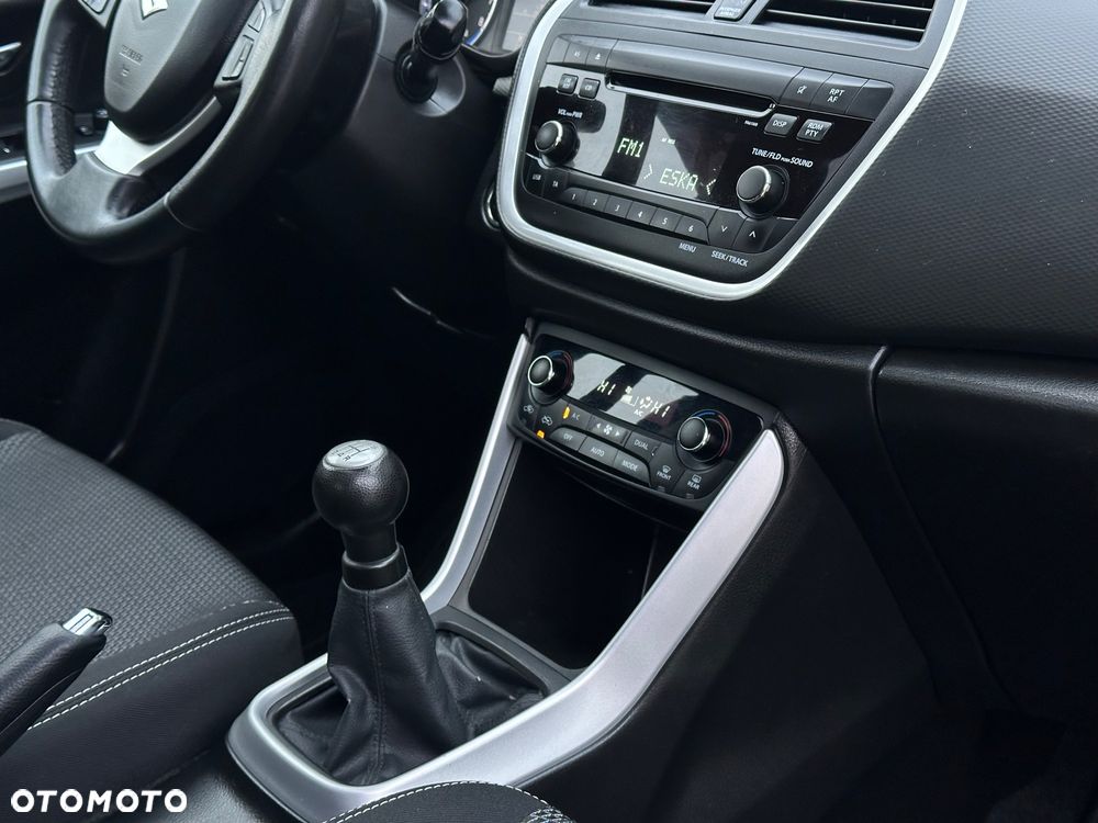 Suzuki SX4 S-Cross 1.6 VVT 4x2 limited - 39