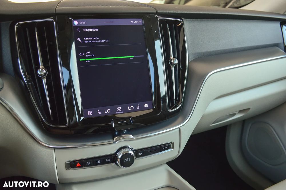 Volvo XC 60 T6 AWD Ultra Black Edition - 15