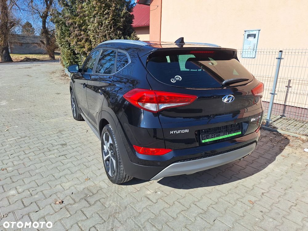 Hyundai Tucson - 14