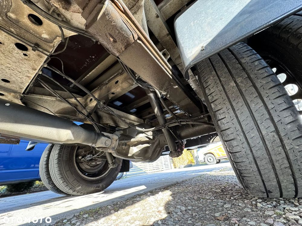 Volkswagen CRAFTER BLIŻNIAKI KONTENER WINDA KLIMATYZACJA - 24