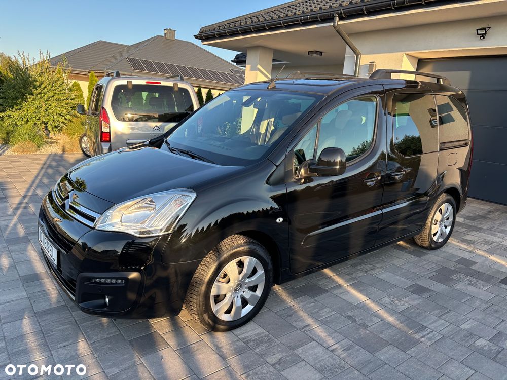 Citroën Berlingo Multispace BlueHDi 120 S&S SHINE - 11