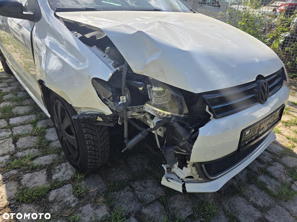 Volkswagen Polo - 8
