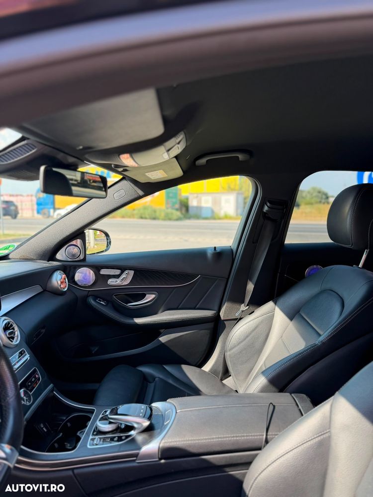 Mercedes-Benz C 300 d Aut - 7