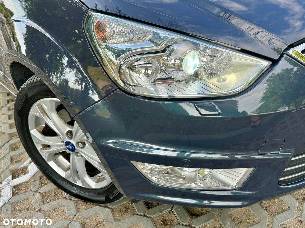 Ford Galaxy 2.0 TDCi DPF Titanium - 17