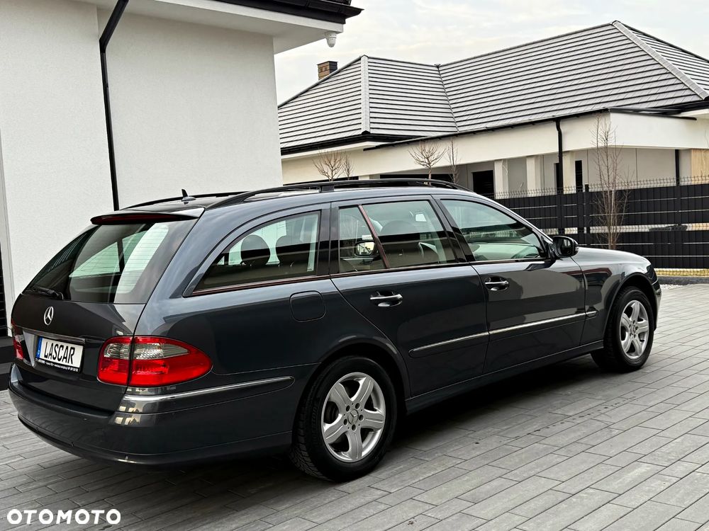 Mercedes-Benz Klasa E - 19