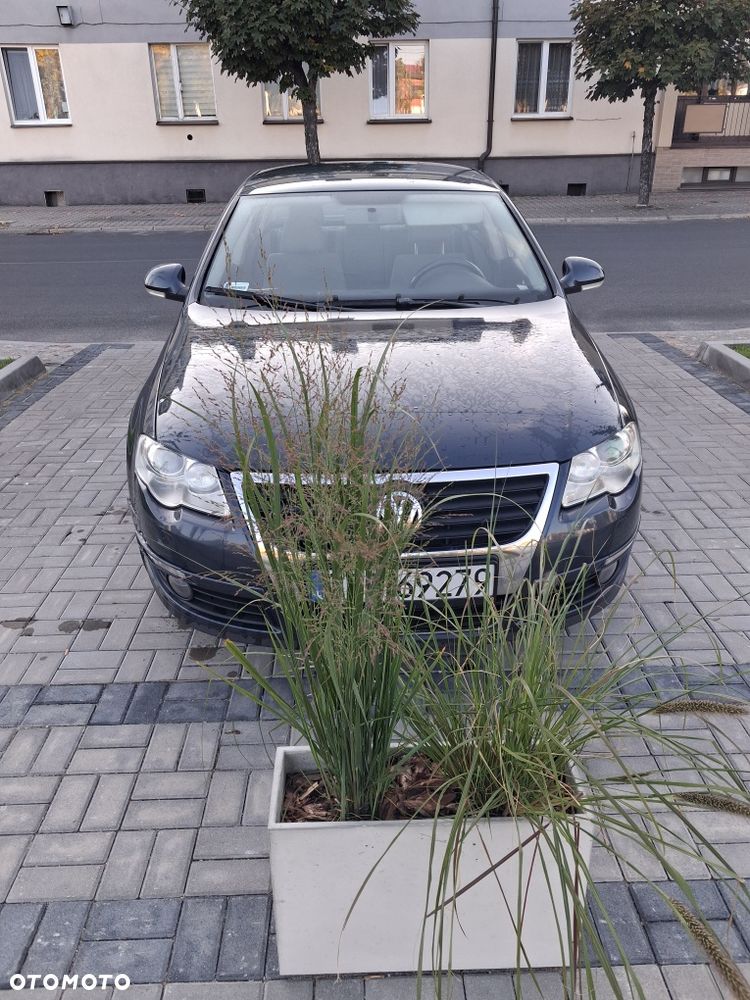 Volkswagen Passat 2007 photo 2
