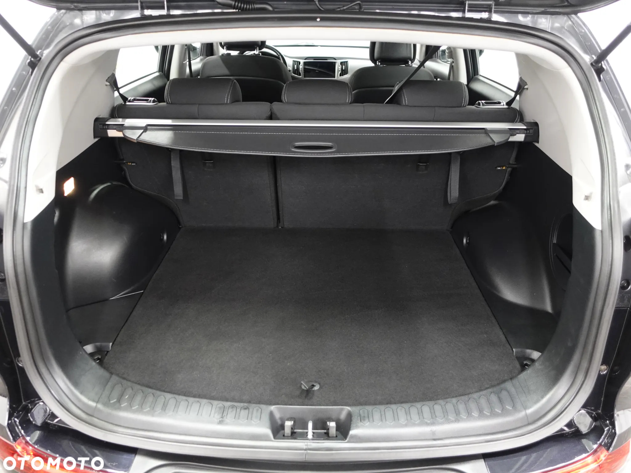 Kia Sportage 1.6 GDI Business Line 2WD - 24