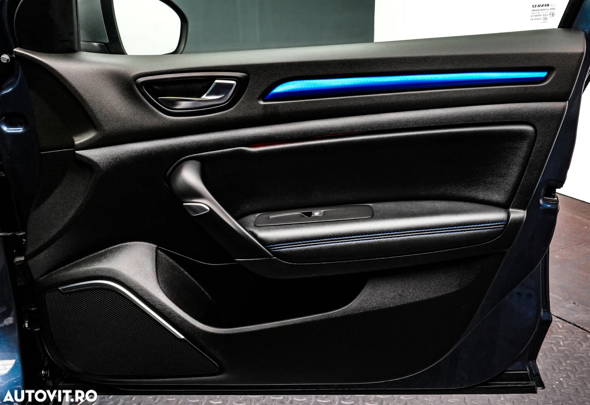 Renault Megane ENERGY dCi EDC GT - 28