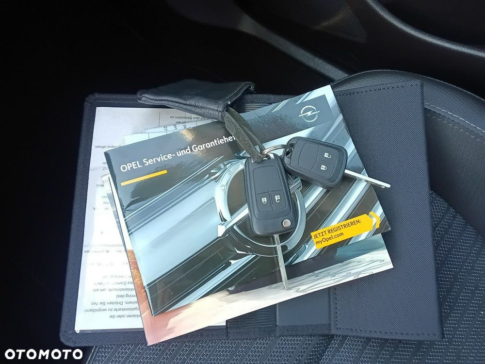 Opel Astra - 35
