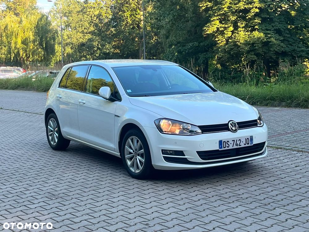 Volkswagen Golf 1.6 TDI DPF Highline - 3