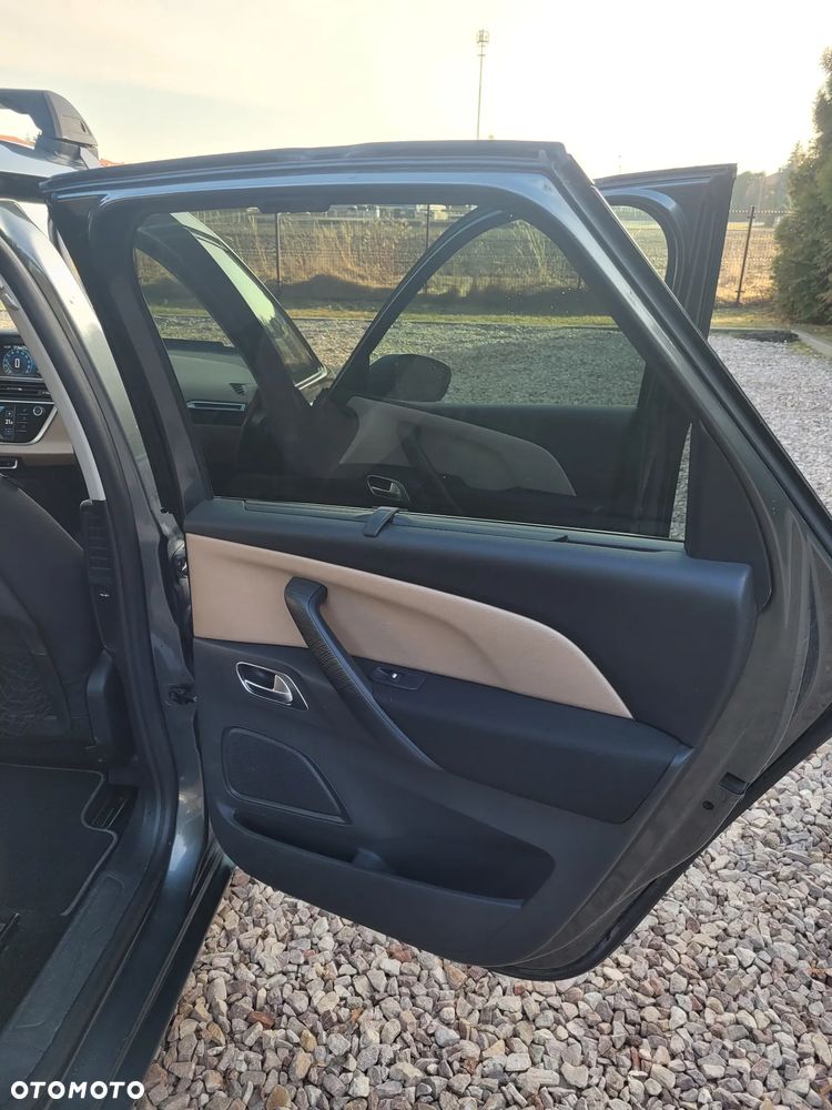 Citroën C4 Picasso e-HDi 115 Exclusive - 38