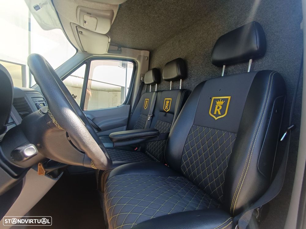 VW Crafter 35 2.0 TDi 136 Longo Tecto Alto BlueMotion - 20