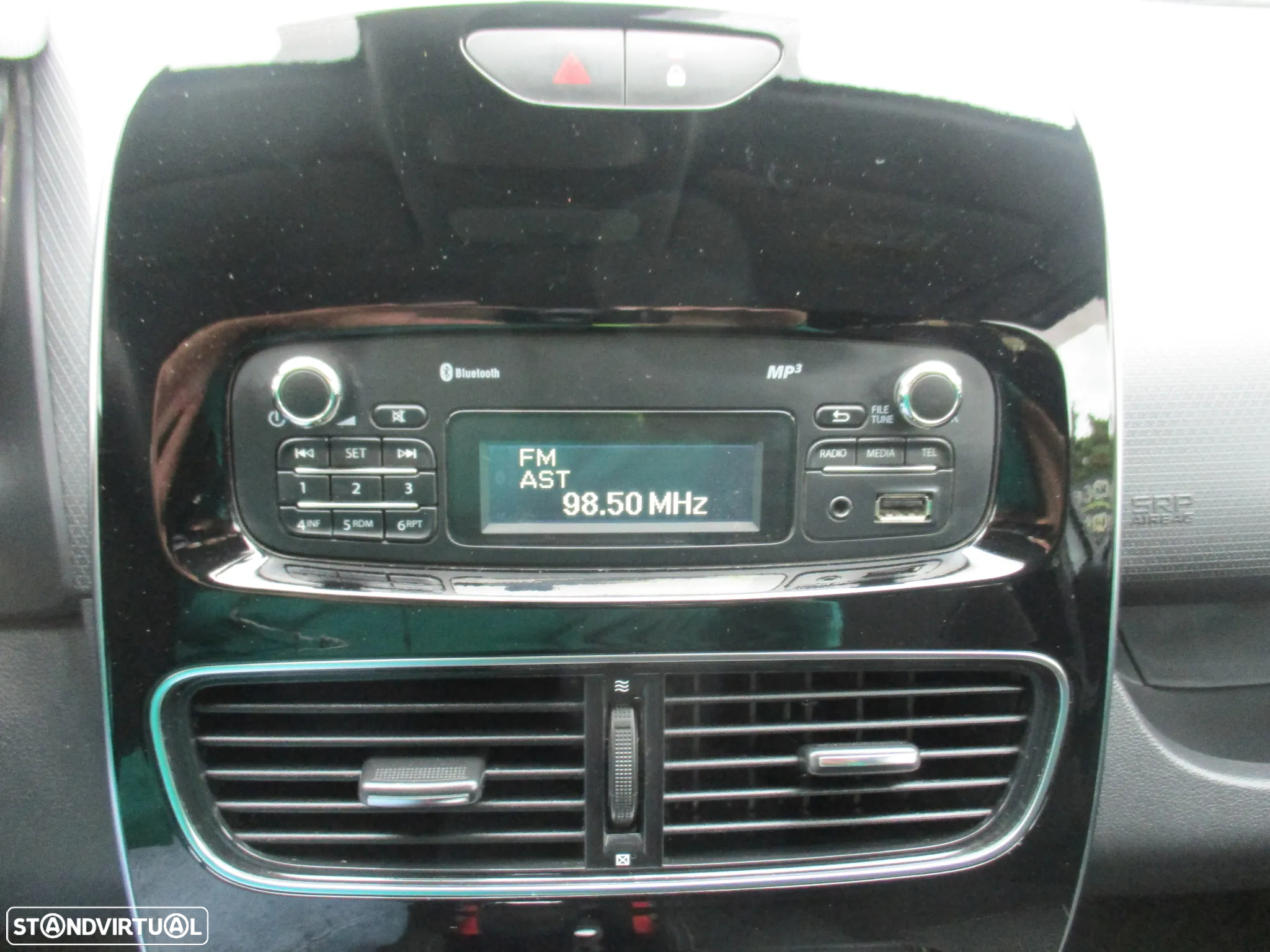 Renault Clio 1.5 dCi Confort 82g - 11