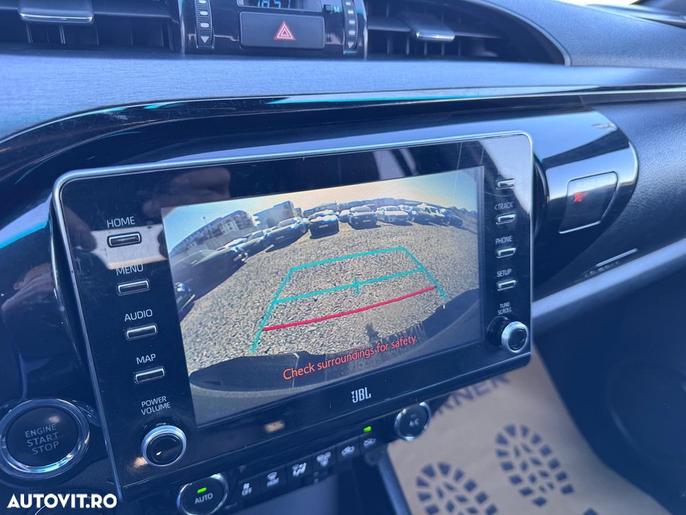 Toyota Hilux 2.8D 204CP 4x4 Double Cab AT Invincible - 36