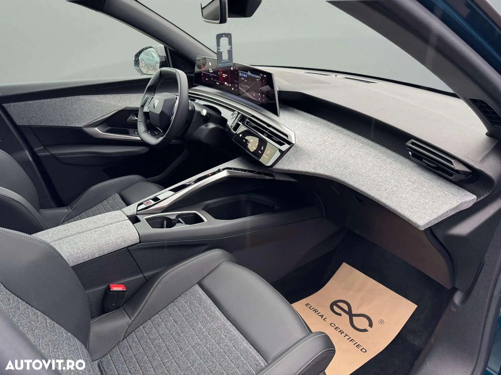 Peugeot 3008 1.2 Hybrid 145 e-DCS6 Allure - 11