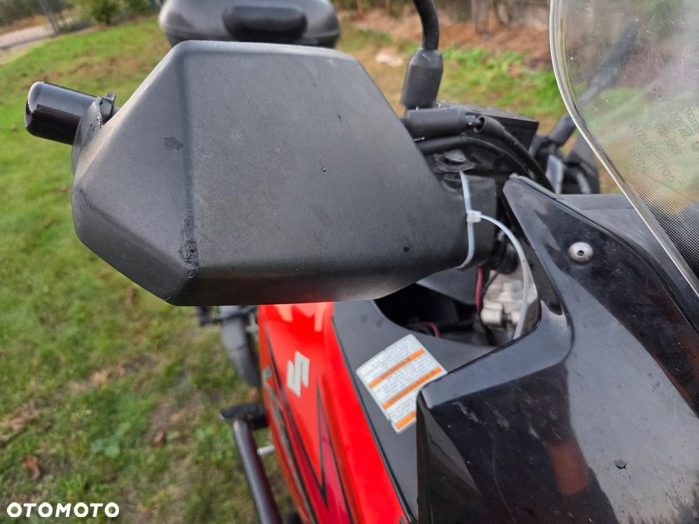 Suzuki V-STROM - 19