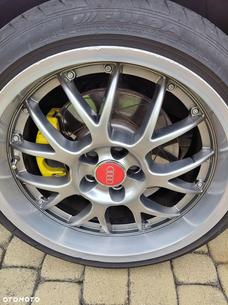 Audi TT Coupé 1.8 T quattro - 16