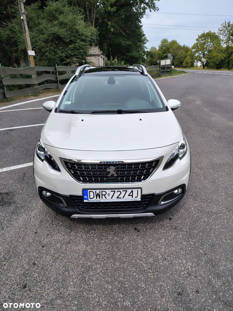 Peugeot 2008 1.2 Pure Tech Allure S&S EAT6 - 3
