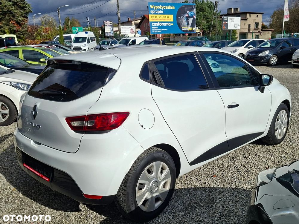 Renault Clio 1.2 16V 75 Dynamique - 3
