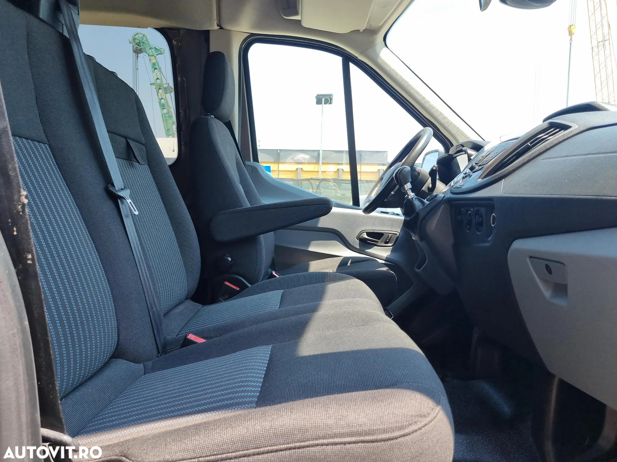Ford Transit - 11