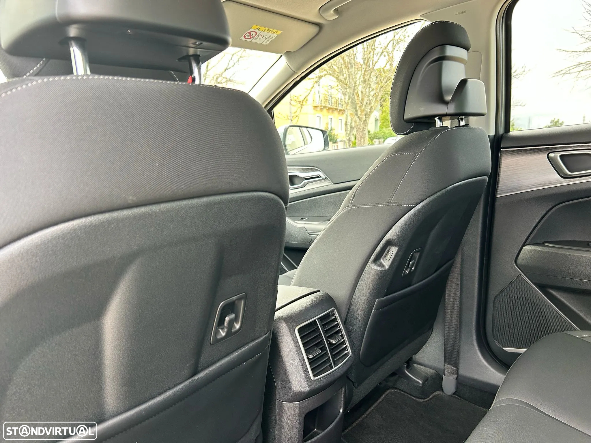 Kia Sportage 1.6 T-GDI Drive - 9