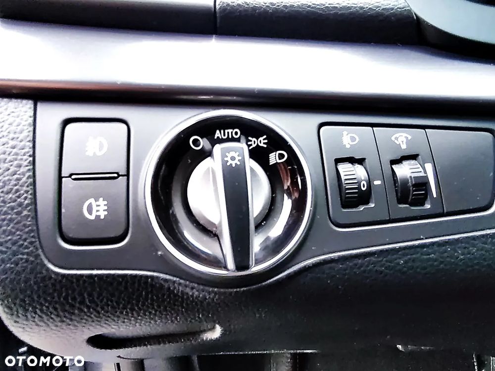 Hyundai i40 i40cw 1.7 CRDi Automatik 5 Star Edition - 32