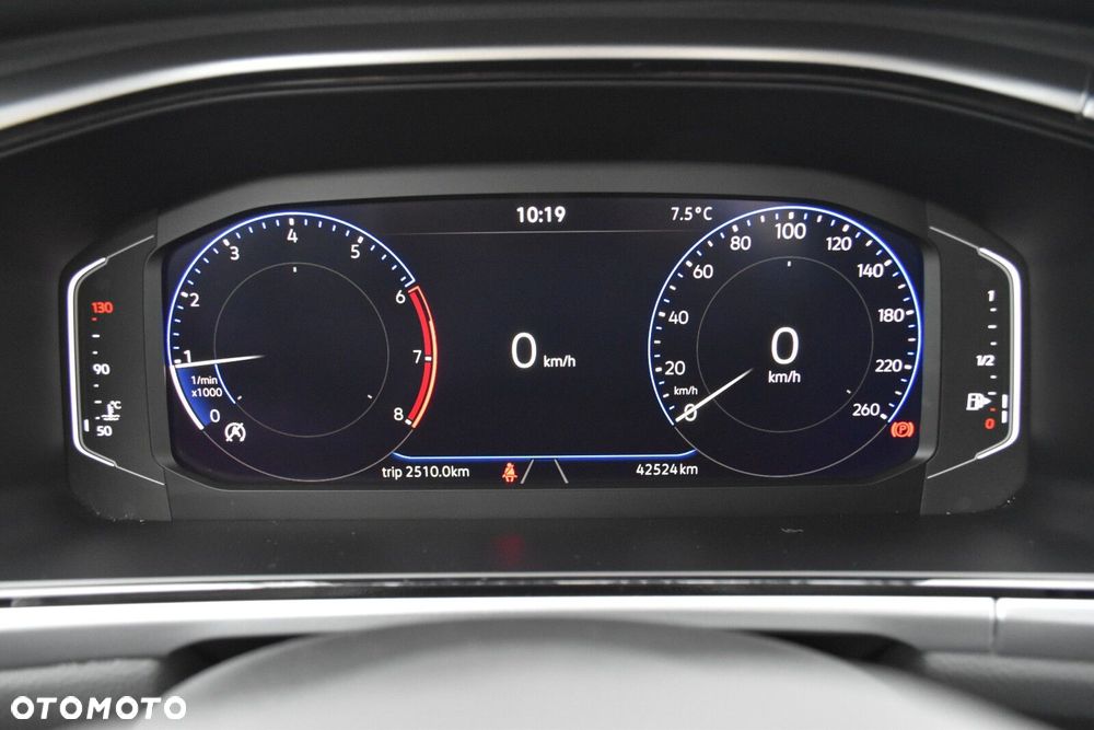 Volkswagen T-Roc 1.5 TSI Life - 9