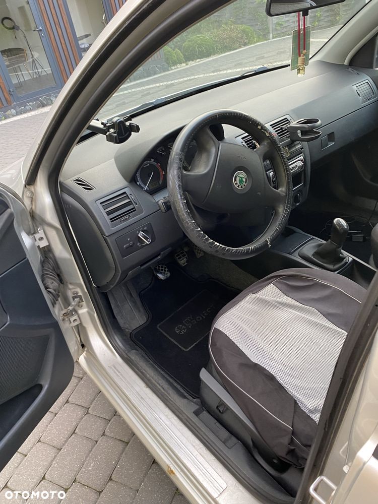 Skoda Fabia - 5