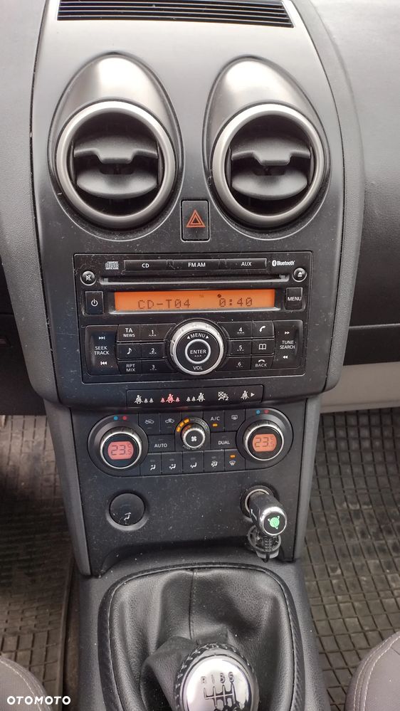 Nissan Qashqai+2 2.0 Tekna - 9