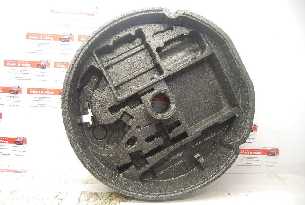 WKŁAD KOŁA ZAPASOWEGO 8E9012109F AUDI A4 B6 B7 KOMBI - 1