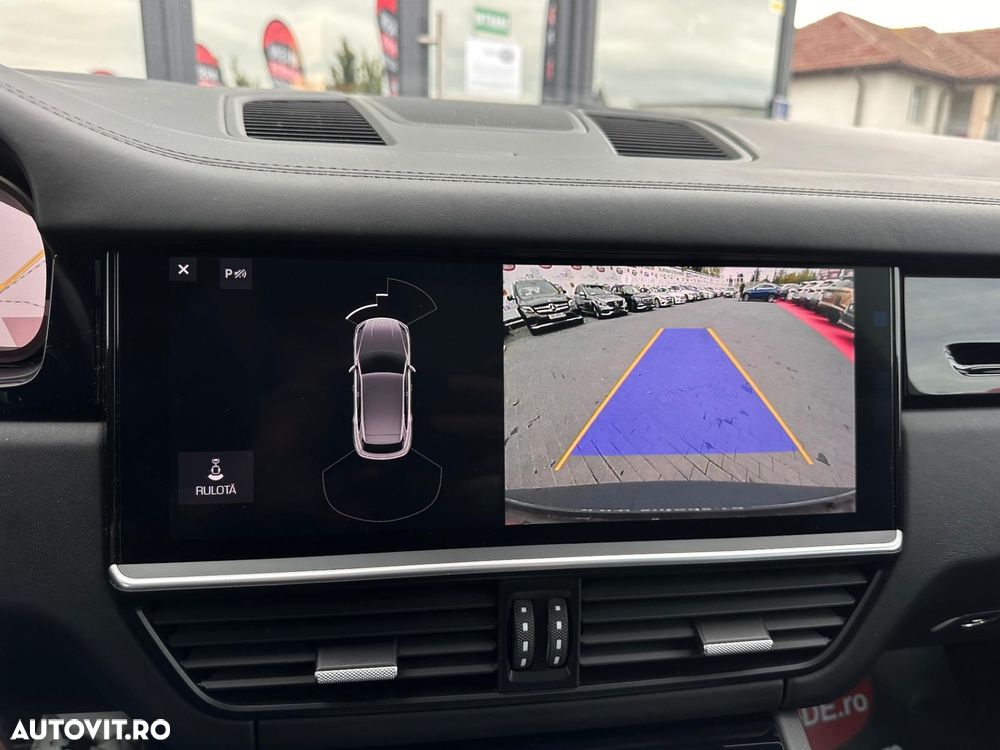 PORSCHE Cayenne 2018 — imagine 21