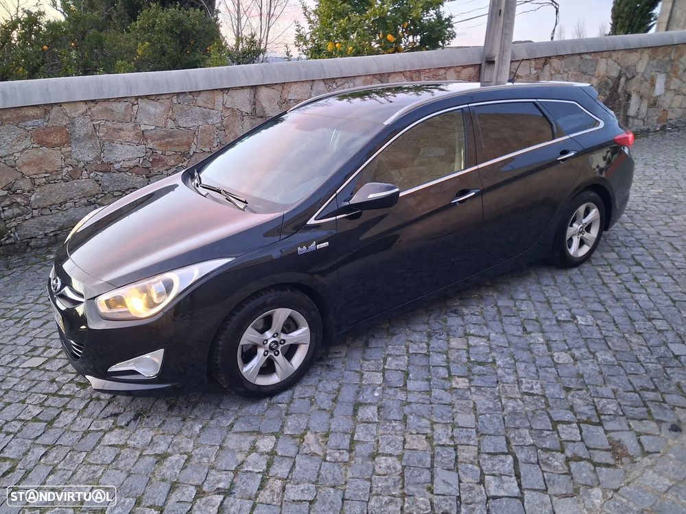 Hyundai i40 SW 1.7 CRDi Blue Comfort - 2
