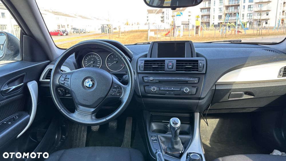 BMW Seria 1 114d - 10