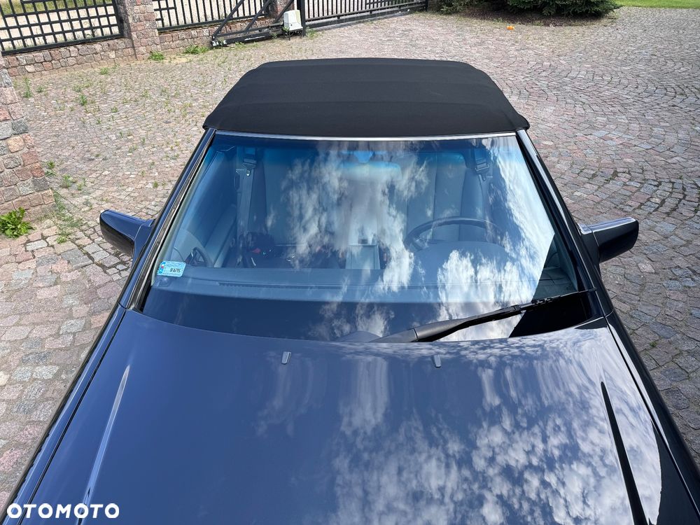 Mercedes-Benz SL - 23
