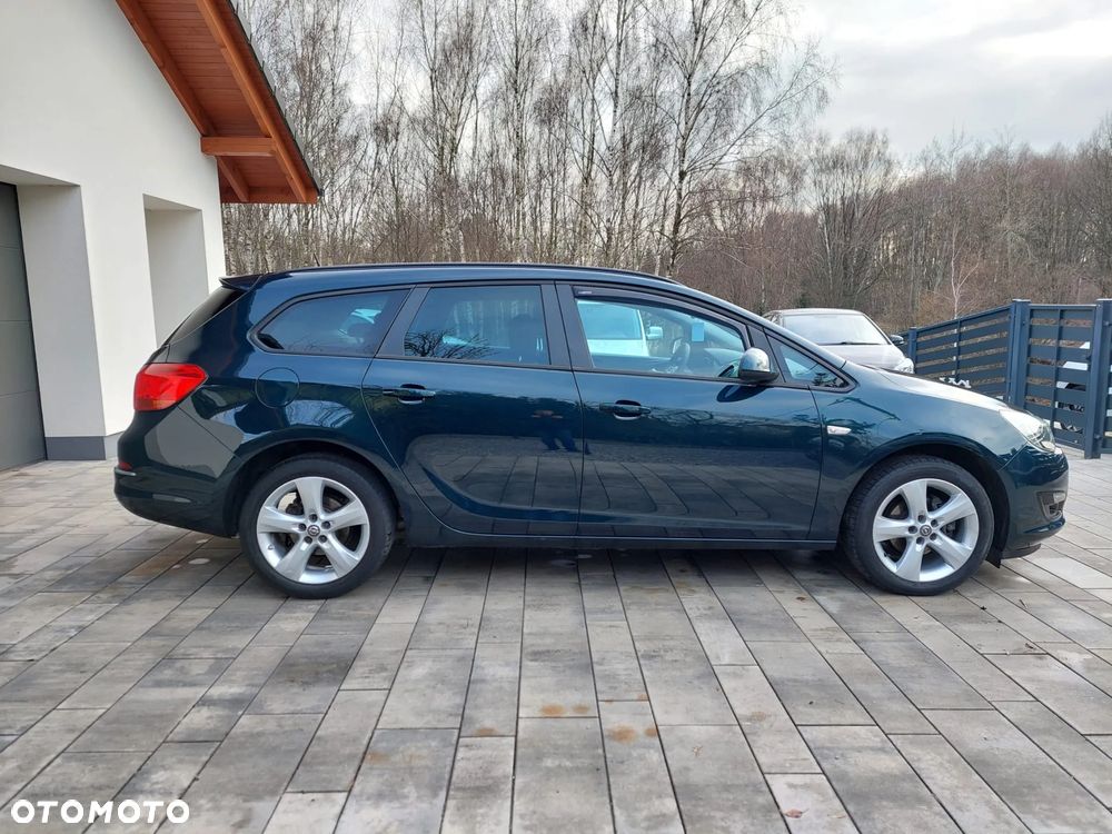 Opel Astra 1.4 Turbo Exklusiv - 6