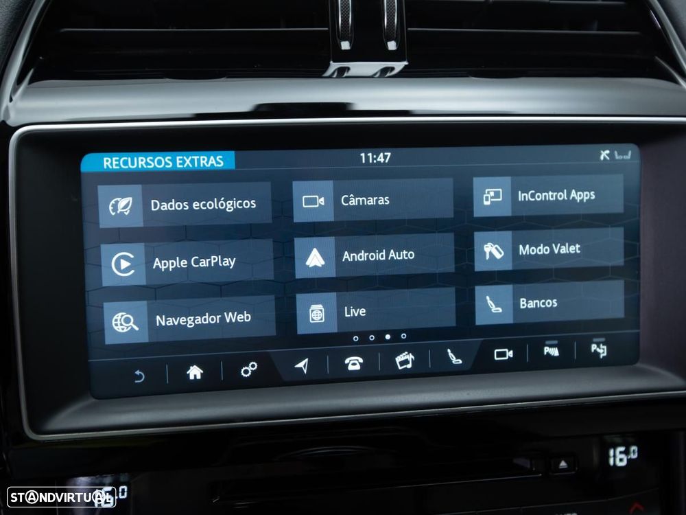 Jaguar F-Pace - 31