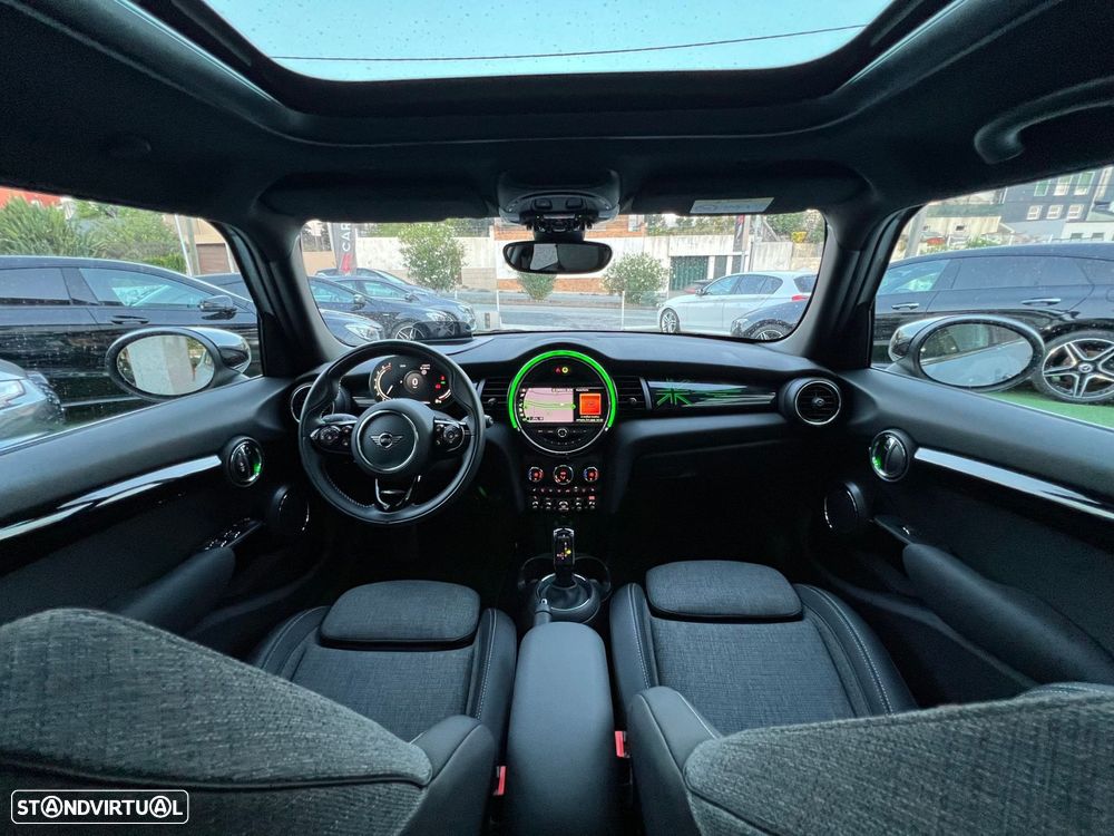 MINI 5 Portas Cooper Auto - 15